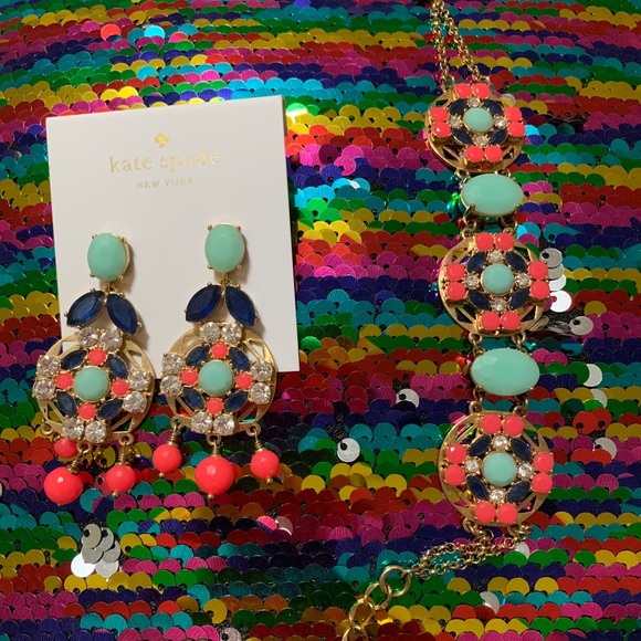 Jewelry Set - Picture 1 of 1